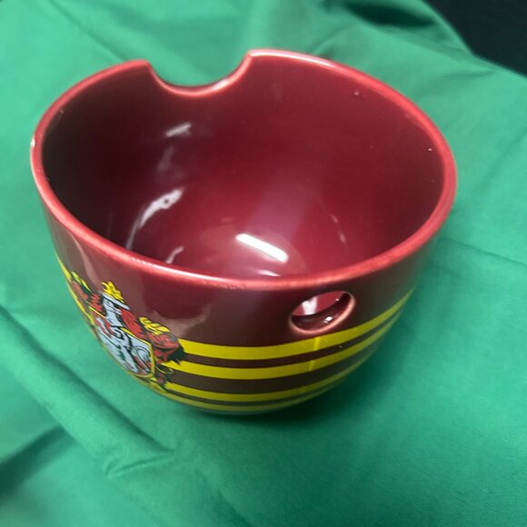 Gryffindor ramen noodle bowl - Picture 4 of 5